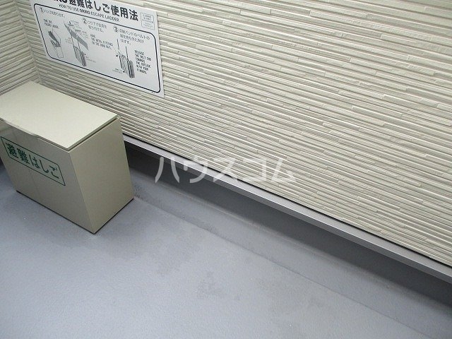 15/27 バルコニー