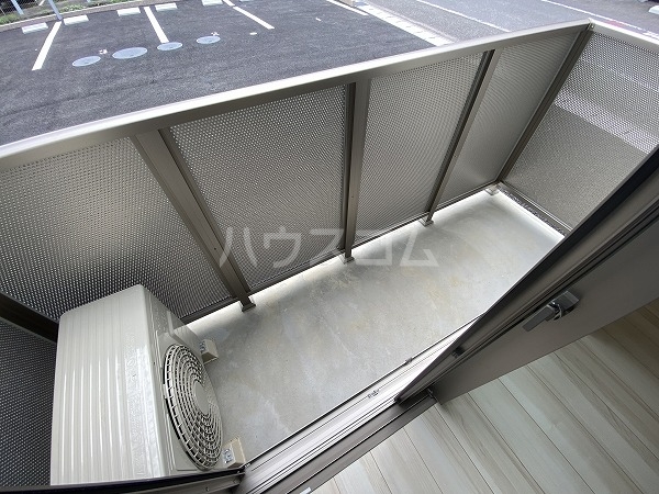 20/30 バルコニー