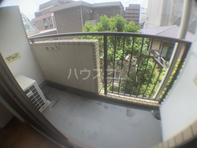 17/30 バルコニー