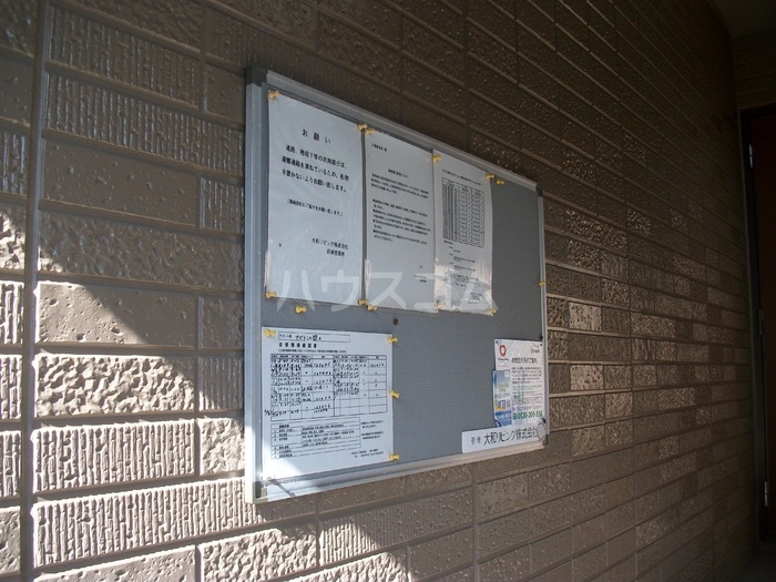 15/22 エントランス