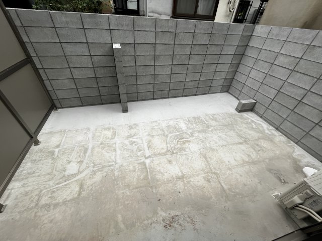 21/30 バルコニー