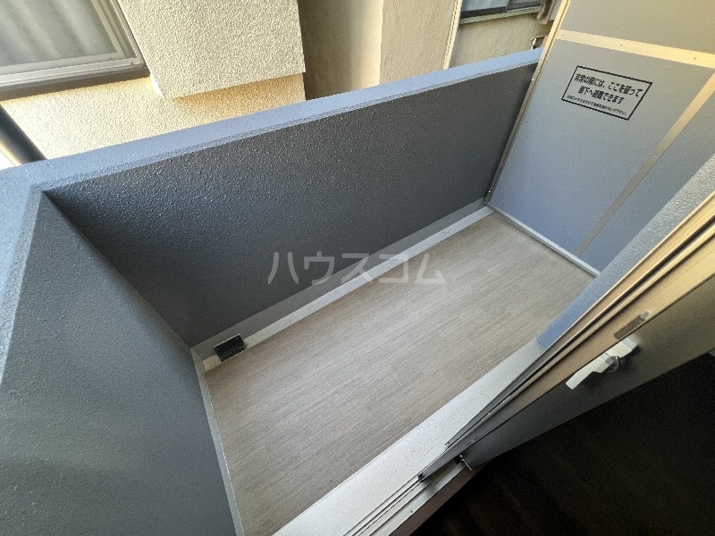 21/30 バルコニー