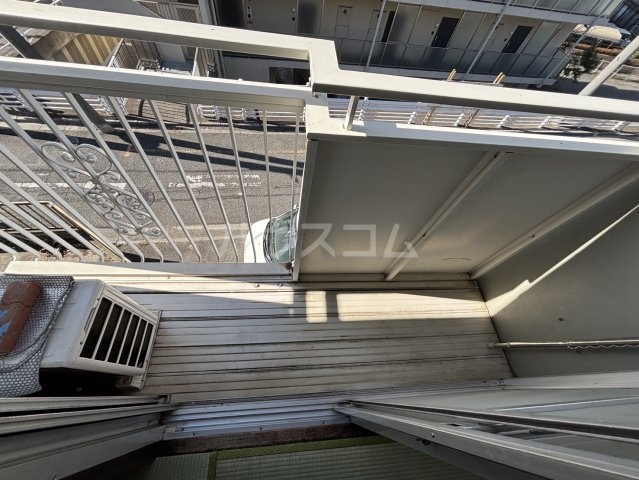 25/30 バルコニー