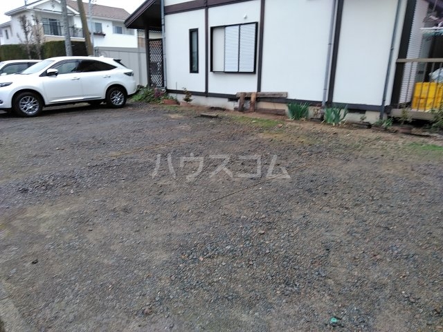 25/30 駐車場