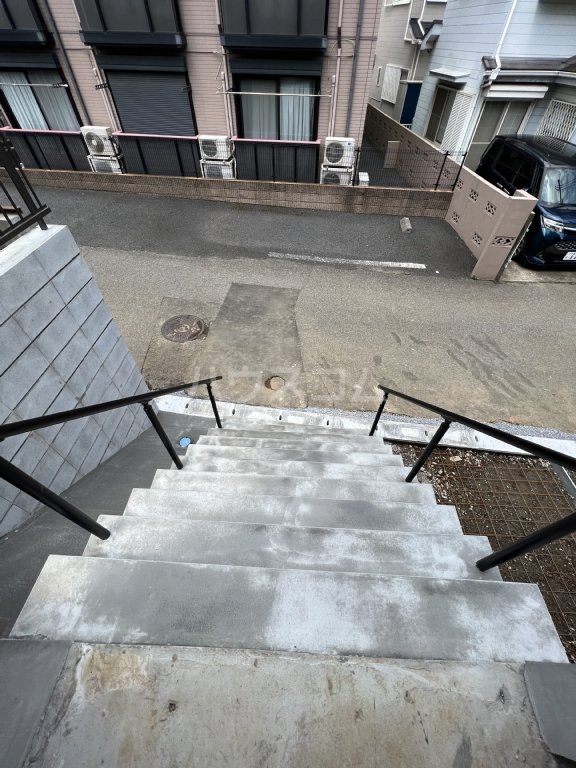 2/10 エントランス