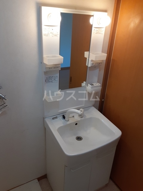 17/30 洗面