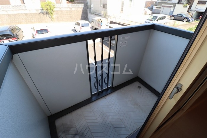 13/17 バルコニー