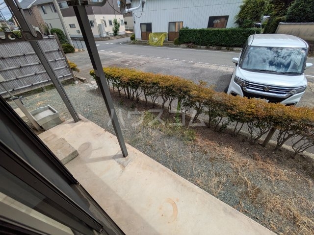 16/23 バルコニー