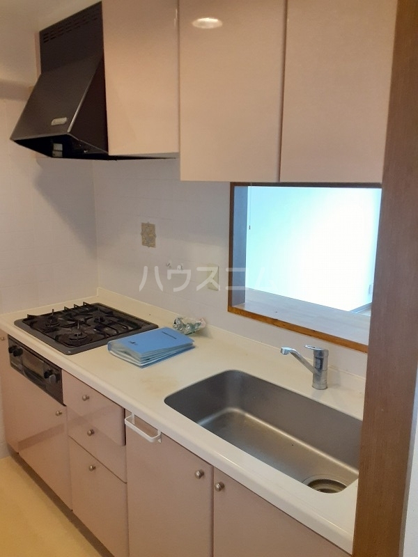 13/30 キッチン