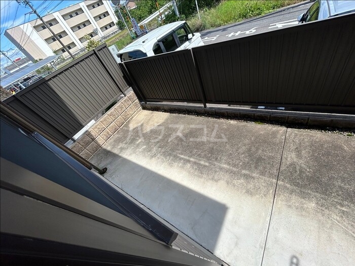 15/27 バルコニー