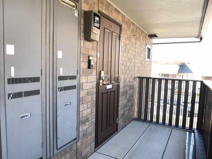 14/23 バルコニー