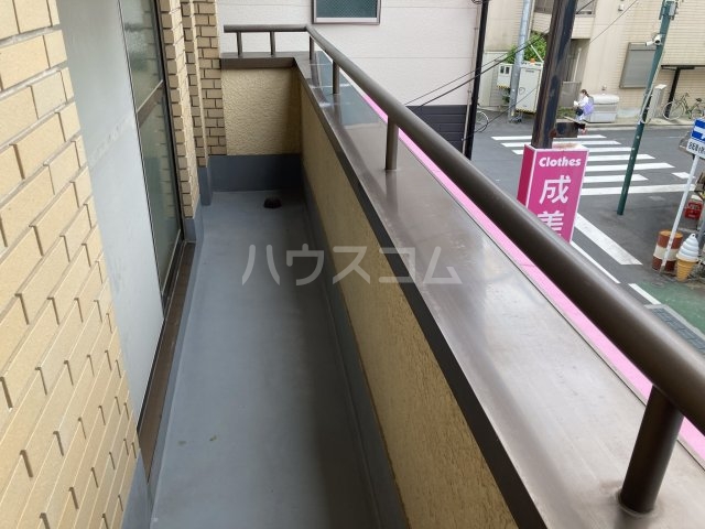 13/22 バルコニー