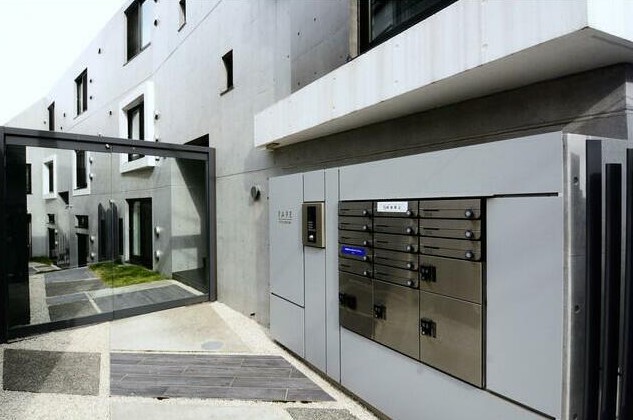 2/8 エントランス