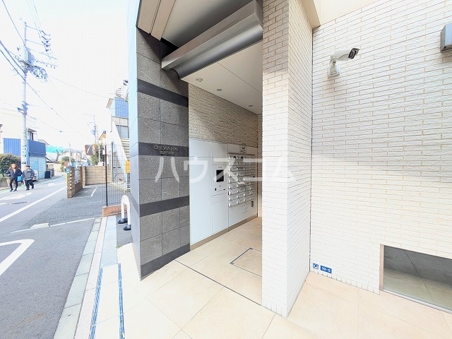 17/22 エントランス