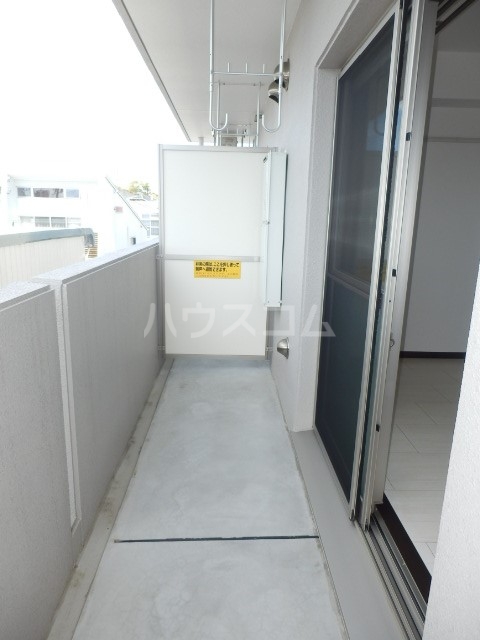 14/22 バルコニー