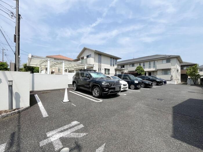 17/22 駐車場