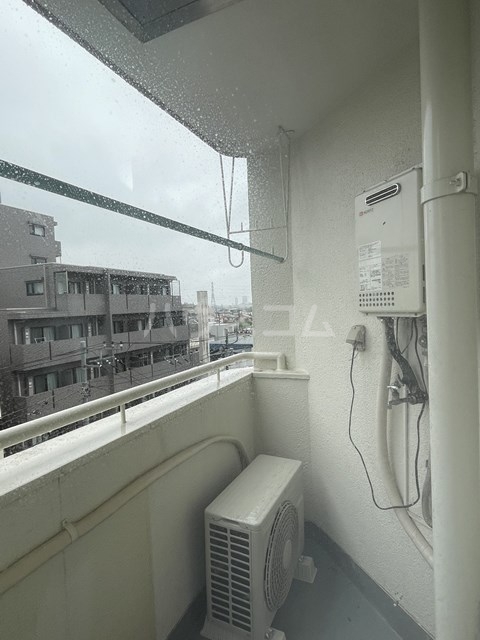 16/25 バルコニー