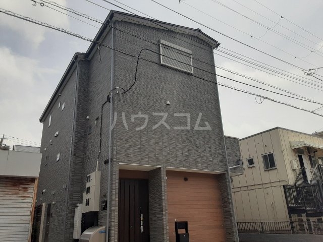 2/30 外観