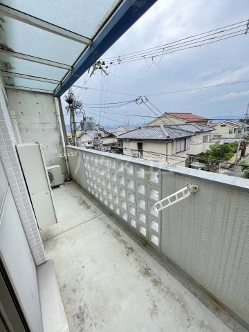19/28 バルコニー