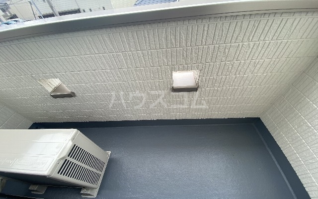 23/30 バルコニー