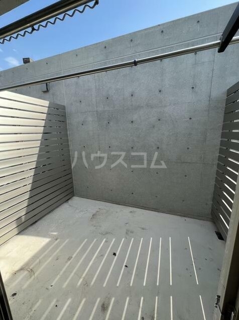 14/20 バルコニー