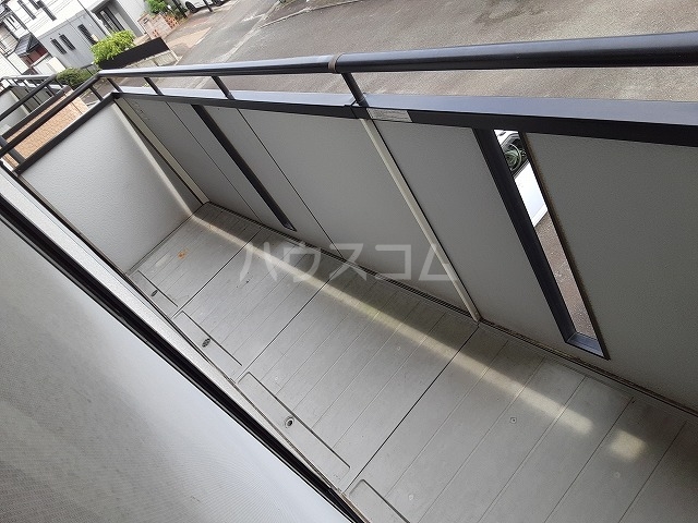 20/30 バルコニー