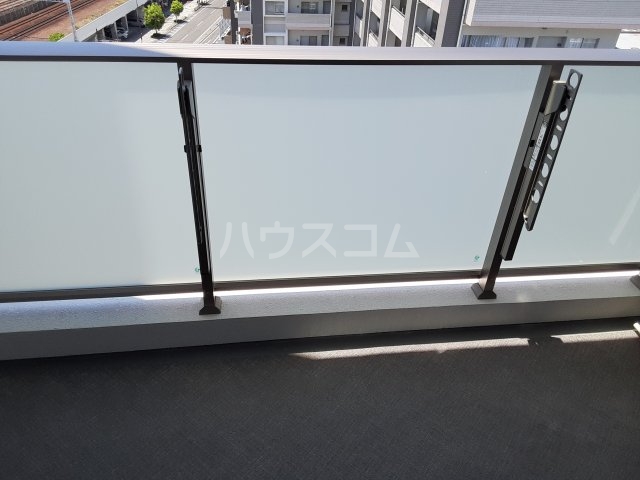 13/19 バルコニー