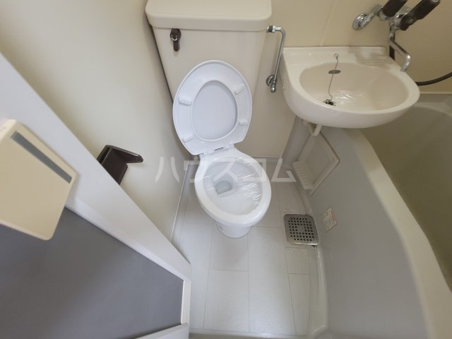 14/30 トイレ