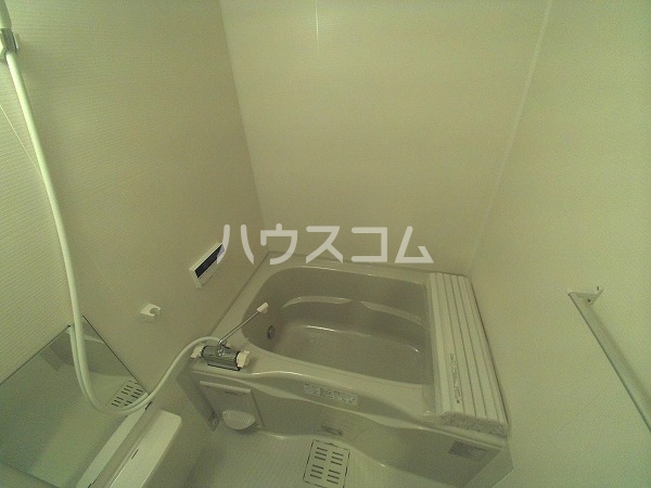13/30 浴室