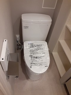 14/25 トイレ
