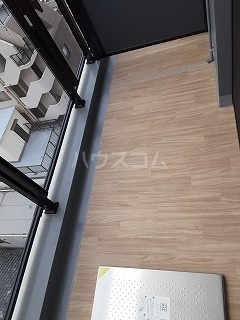 21/25 バルコニー