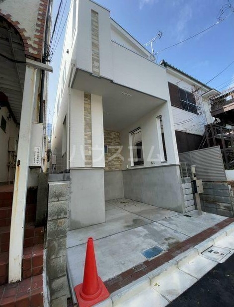 2/6 エントランス