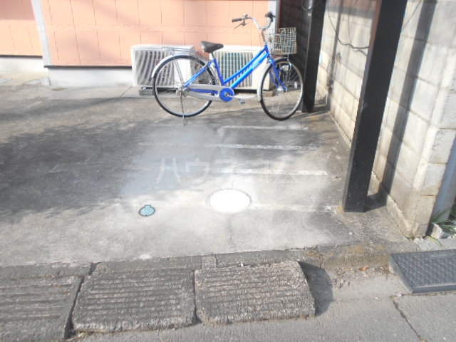 21/23 駐車場