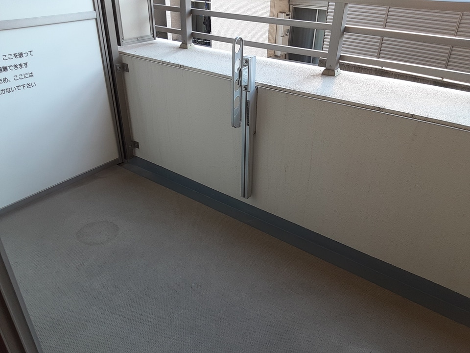21/30 バルコニー