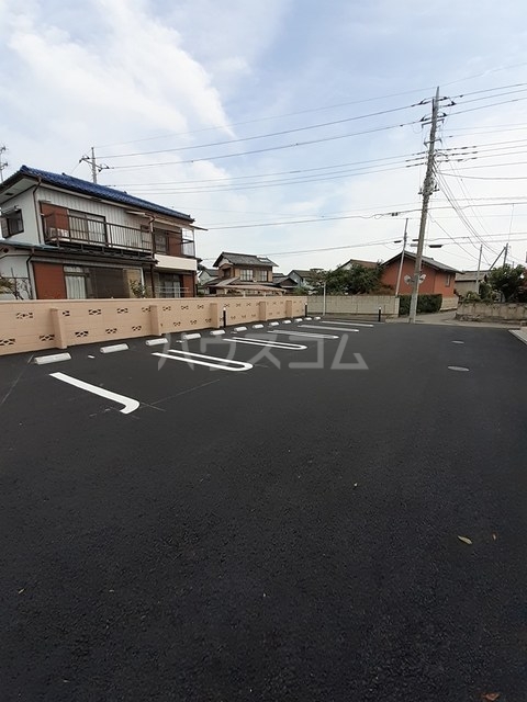 15/21 駐車場