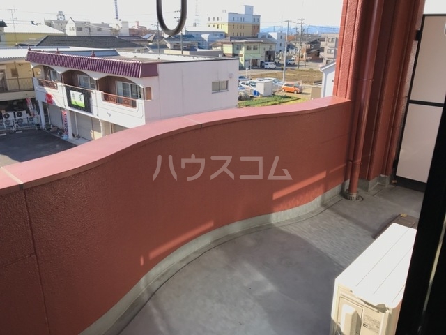 16/23 バルコニー