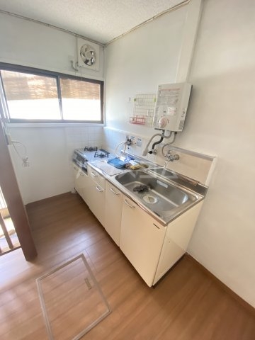 14/30 キッチン