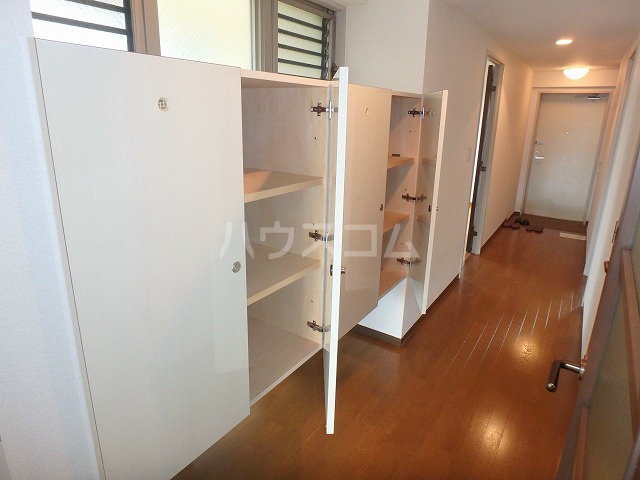 15/30 玄関