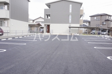 2/11 駐車場