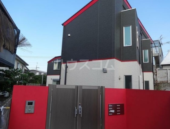 2/11 エントランス