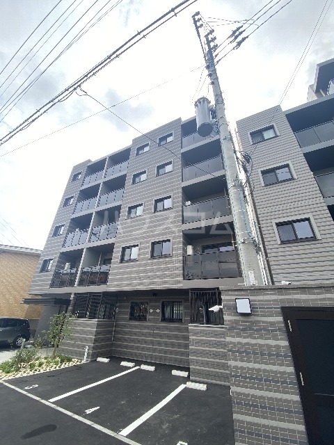 2/30 外観
