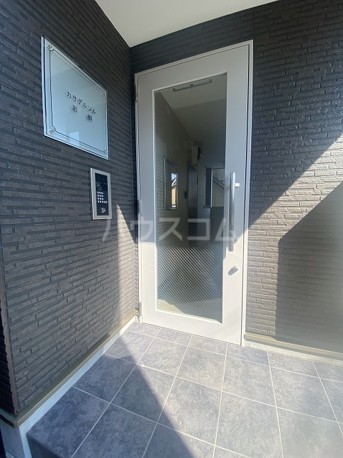 21/24 エントランス