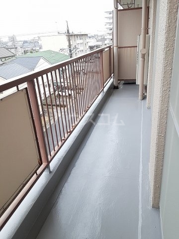 20/30 バルコニー