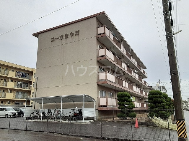 2/30 外観