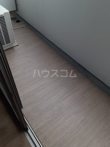 25/30 バルコニー