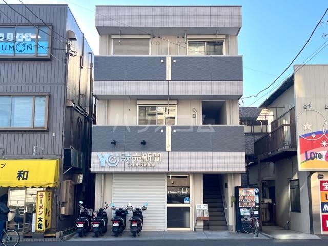 23/30 エントランス