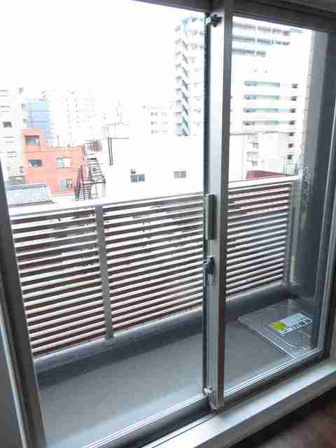 20/30 バルコニー