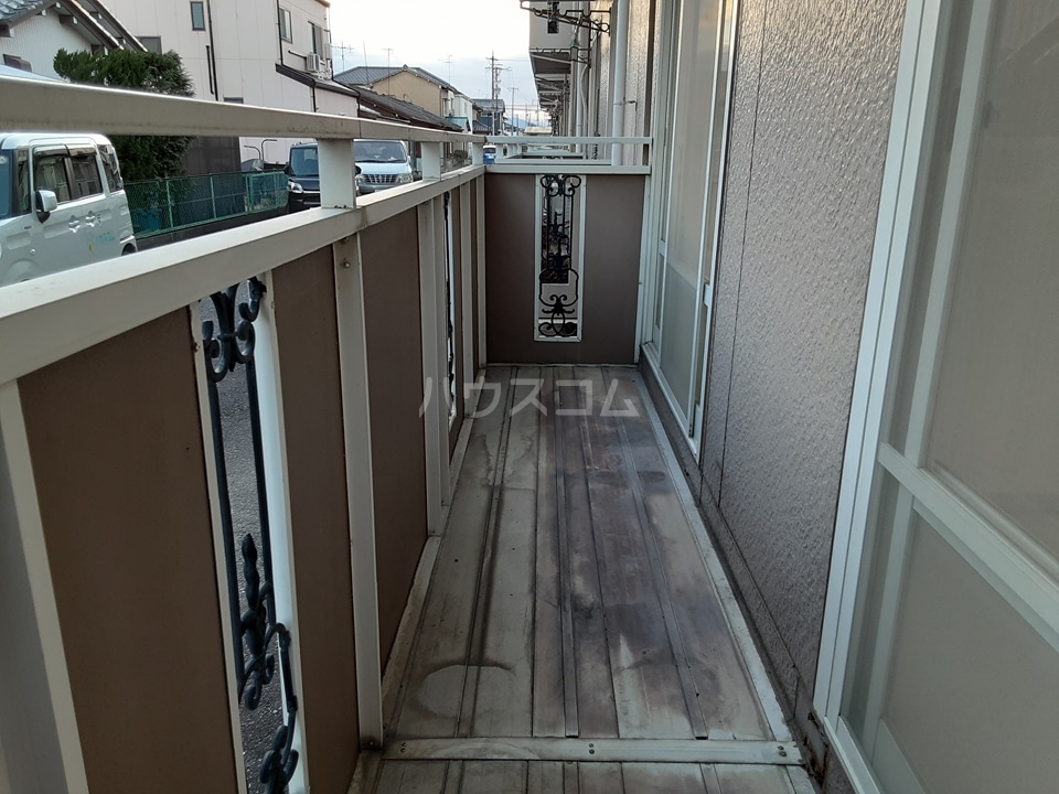 19/30 バルコニー