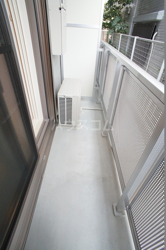 19/26 バルコニー