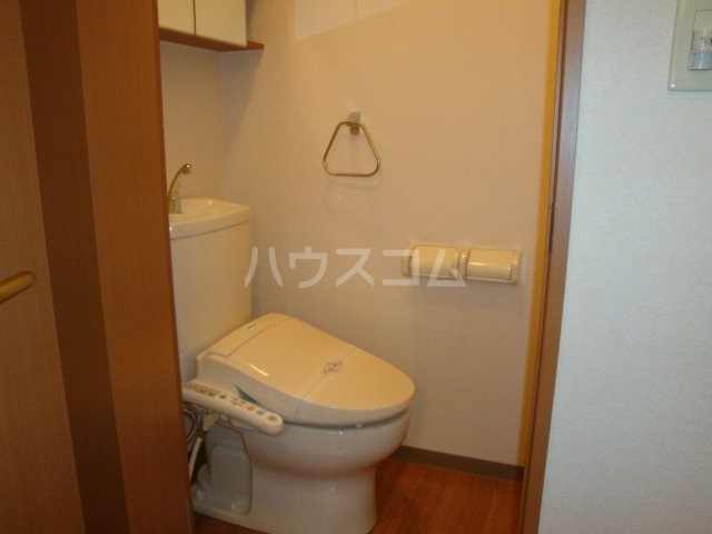 16/27 トイレ